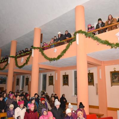 1 ianuarie: Ciugheş: "O ce veste minunată"... la sfârşit şi început de an