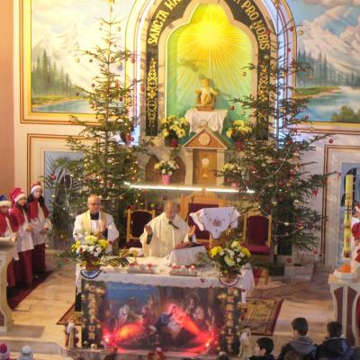 1 ianuarie: Ciugheş: "O ce veste minunată"... la sfârşit şi început de an