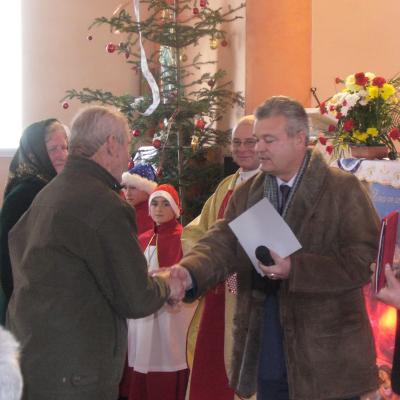 1 ianuarie: Ciugheş: "O ce veste minunată"... la sfârşit şi început de an