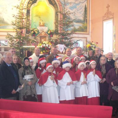 1 ianuarie: Ciugheş: "O ce veste minunată"... la sfârşit şi început de an