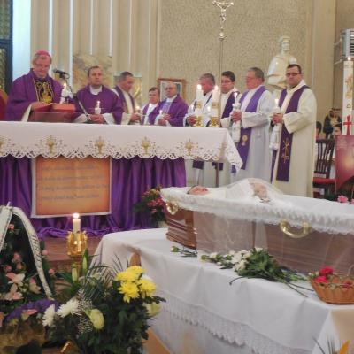15-18 ianuarie: Şcheia: Un ultim salut preotului Anton Moraru
