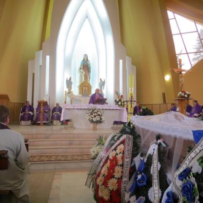 18 ianuarie: Lespezi: Funeraliile părintelui Anton Moraru