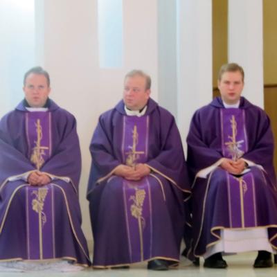 18 ianuarie: Lespezi: Funeraliile părintelui Anton Moraru