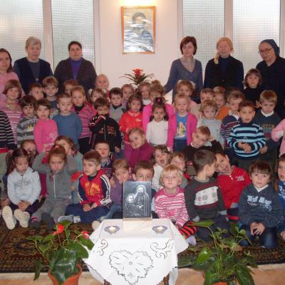20 ianuarie: Săbăoani: Zi de bucurie în Comunitatea "Notre Dame de Sion"