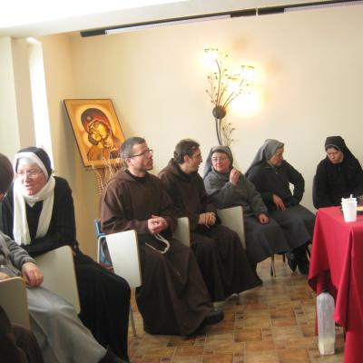 2 februarie: Oneşti: Întâlnirea persoanelor consacrate