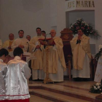 2 februarie: Bacău: Ziua închinată vieţii consacrate