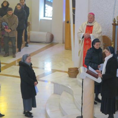 2 februarie: Iaşi: Ziua Persoanelor Consacrate