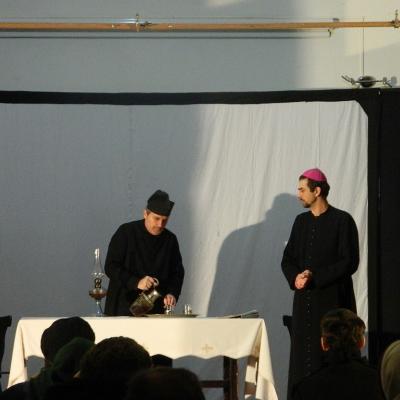 15 februarie: Mărgineni: Piesa de teatru "Anton Durcovici - omul cu faţa de bronz"