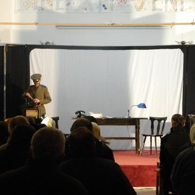 15 februarie: Mărgineni: Piesa de teatru "Anton Durcovici - omul cu faţa de bronz"