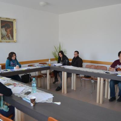 1-15 martie: "Cu inima deschisă". Interviu despre cursurile pentru logodnici de la Traian