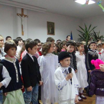 2 martie: Huşi: Gânduri pentru mame