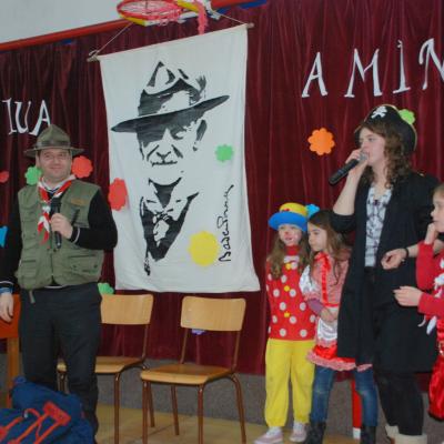 2 martie: Pildeşti: O mamă cu patru copii, aleasă "Mama Anului Scout 2014"