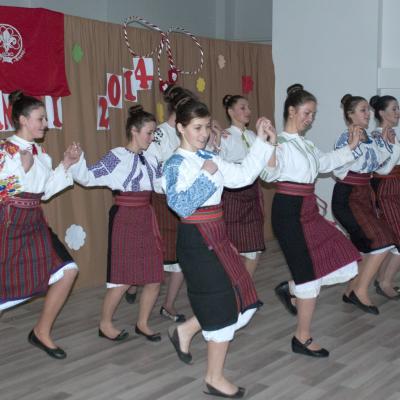 2 martie: Pildeşti: O mamă cu patru copii, aleasă "Mama Anului Scout 2014"