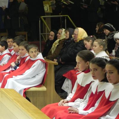 4 martie: Oneşti: Comemorarea naşterii pentru cer a fratelui Ieremia Valahul