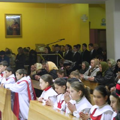 4 martie: Oneşti: Comemorarea naşterii pentru cer a fratelui Ieremia Valahul