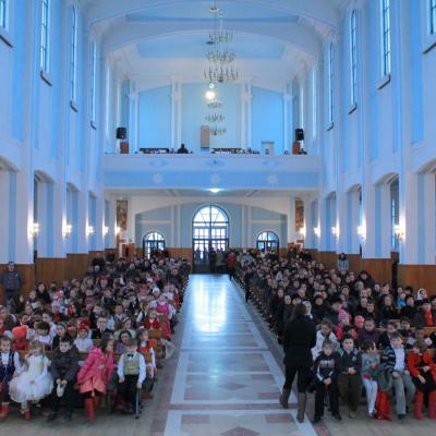 8 martie: Tămăşeni: Un gând de recunoştinţă pentru mama