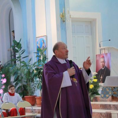 8 martie: Tămăşeni: Un gând de recunoştinţă pentru mama