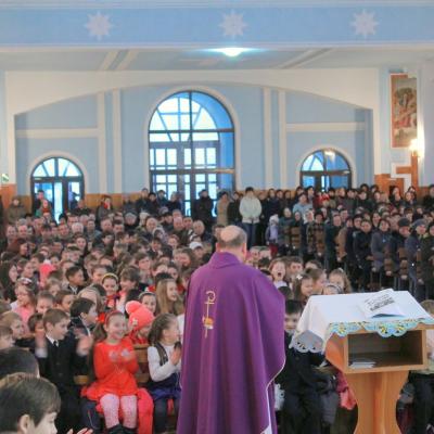 8 martie: Tămăşeni: Un gând de recunoştinţă pentru mama