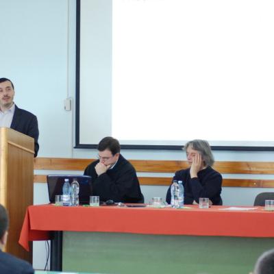 10 martie: Roman: Simpozionul internaţional de filosofie "Itinerarii metafizice"