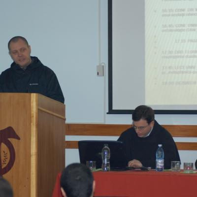 10 martie: Roman: Simpozionul internaţional de filosofie "Itinerarii metafizice"