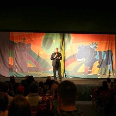 15 martie: Bucureşti: Piesa Anton Durcovici - omul cu faţa de bronz la Teatrul "Ţăndărică"