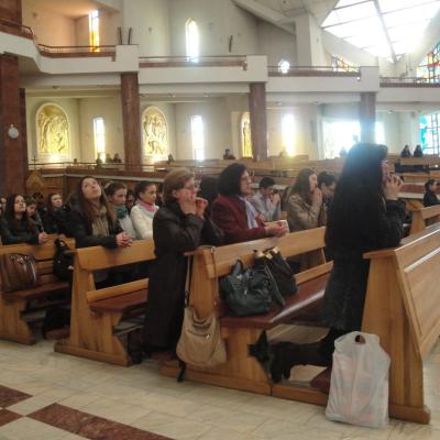 18 martie: Bacău: Liceeni pe Calea sfintei cruci pentru viaţă