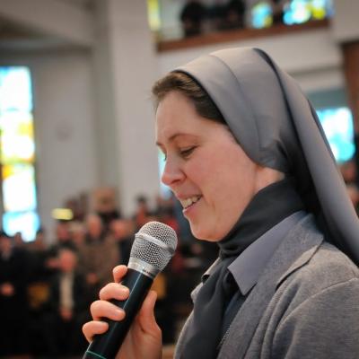 19 martie: Bacău: Profesiunea solemnă a sr. Monica Martin
