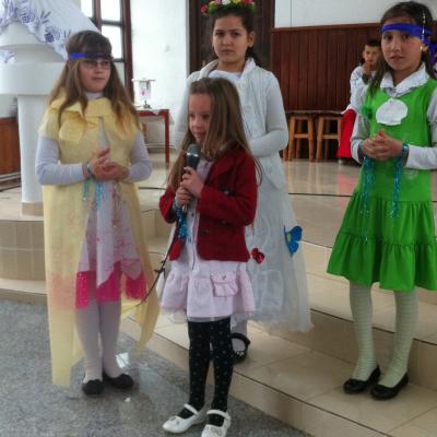 23 martie Valea Mică: Carnavalul florilor