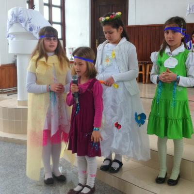 23 martie Valea Mică: Carnavalul florilor