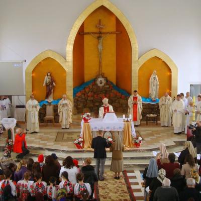 25 martie: Răcăciuni: Prima soră româncă din Congregaţia "Săracele Slujitoare ale Divinei Providenţe"