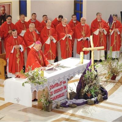13 aprilie: Iaşi: Duminica Floriilor, pentru toţi cei cu suflet tânăr