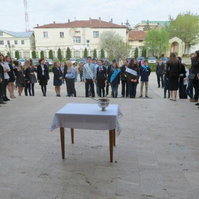 13 aprilie: Iaşi: Duminica Floriilor, pentru toţi cei cu suflet tânăr