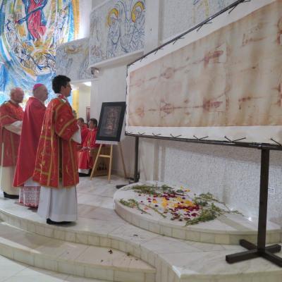 13 aprilie: Iaşi: Duminica Floriilor, pentru toţi cei cu suflet tânăr