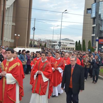 13 aprilie: Bacău: Ziua Tineretului