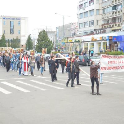 13 aprilie: Bacău: Ziua Tineretului