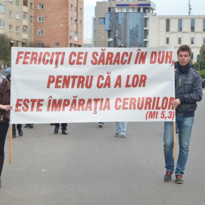 13 aprilie: Bacău: Ziua Tineretului