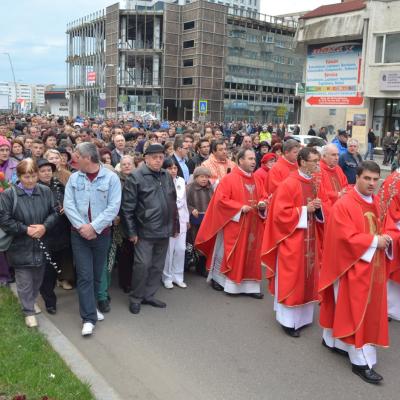 13 aprilie: Bacău: Ziua Tineretului