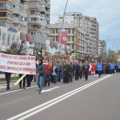 13 aprilie: Bacău: Ziua Tineretului