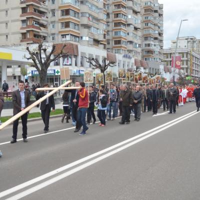 13 aprilie: Bacău: Ziua Tineretului