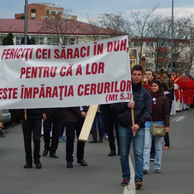 13 aprilie: Bacău: Ziua Tineretului