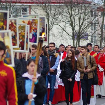 13 aprilie: Bacău: Ziua Tineretului