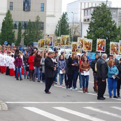 13 aprilie: Bacău: Ziua Tineretului