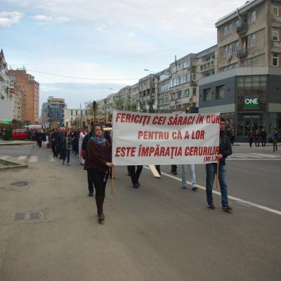 13 aprilie: Bacău: Ziua Tineretului