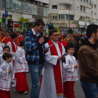 13 aprilie: Bacău: Ziua Tineretului