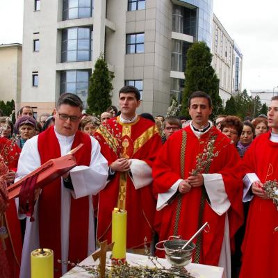 13 aprilie: Bacău: Ziua Tineretului