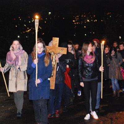 15 aprilie: Iaşi: Calea crucii pe Dealul Cetăţuia