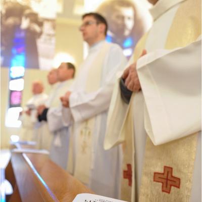17 aprilie: Iaşi: Liturghia crismei