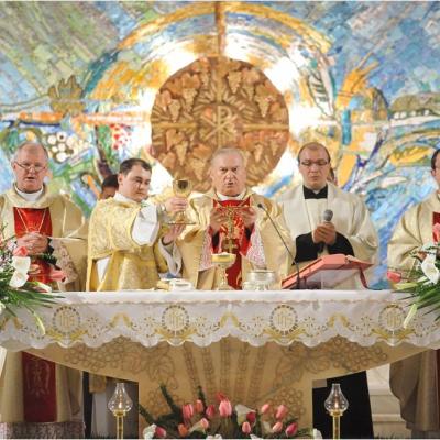 17 aprilie: Iaşi: Liturghia Cina Domnului