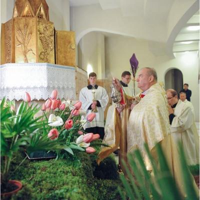 17 aprilie: Iaşi: Liturghia Cina Domnului