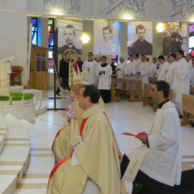 17 aprilie: Iaşi: Liturghia crismei